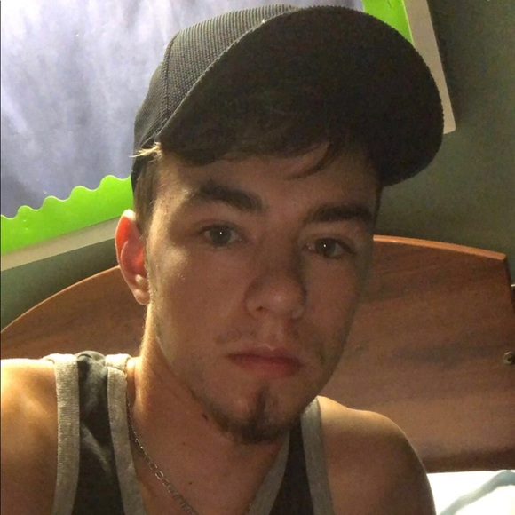 Meet your Posher, Nick - Picture 1 of 1